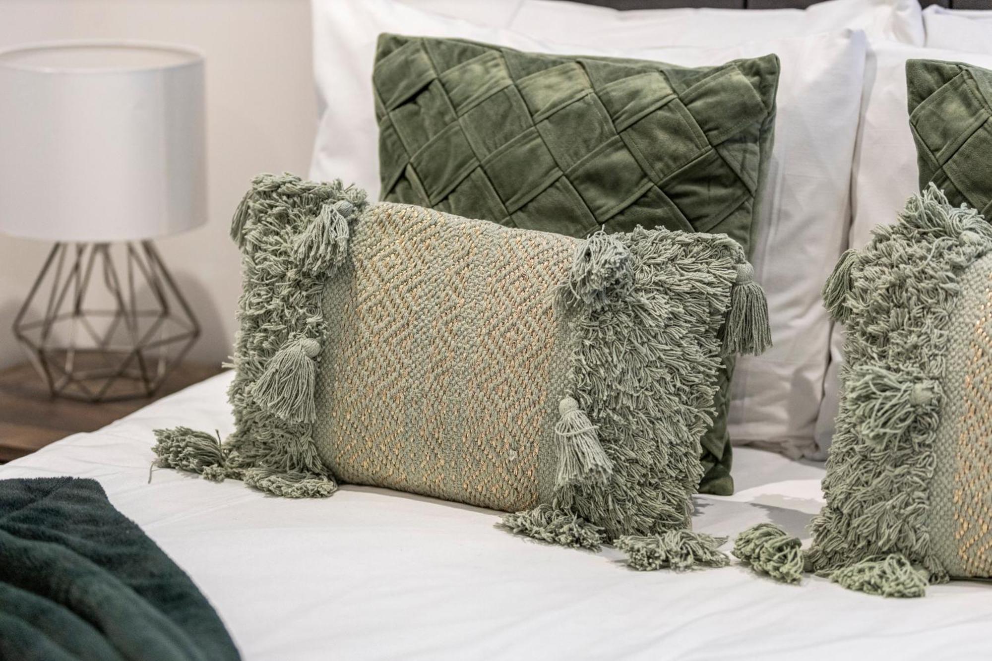 Spacious Luxury Apartment King Bed - Central Location Londen Buitenkant foto