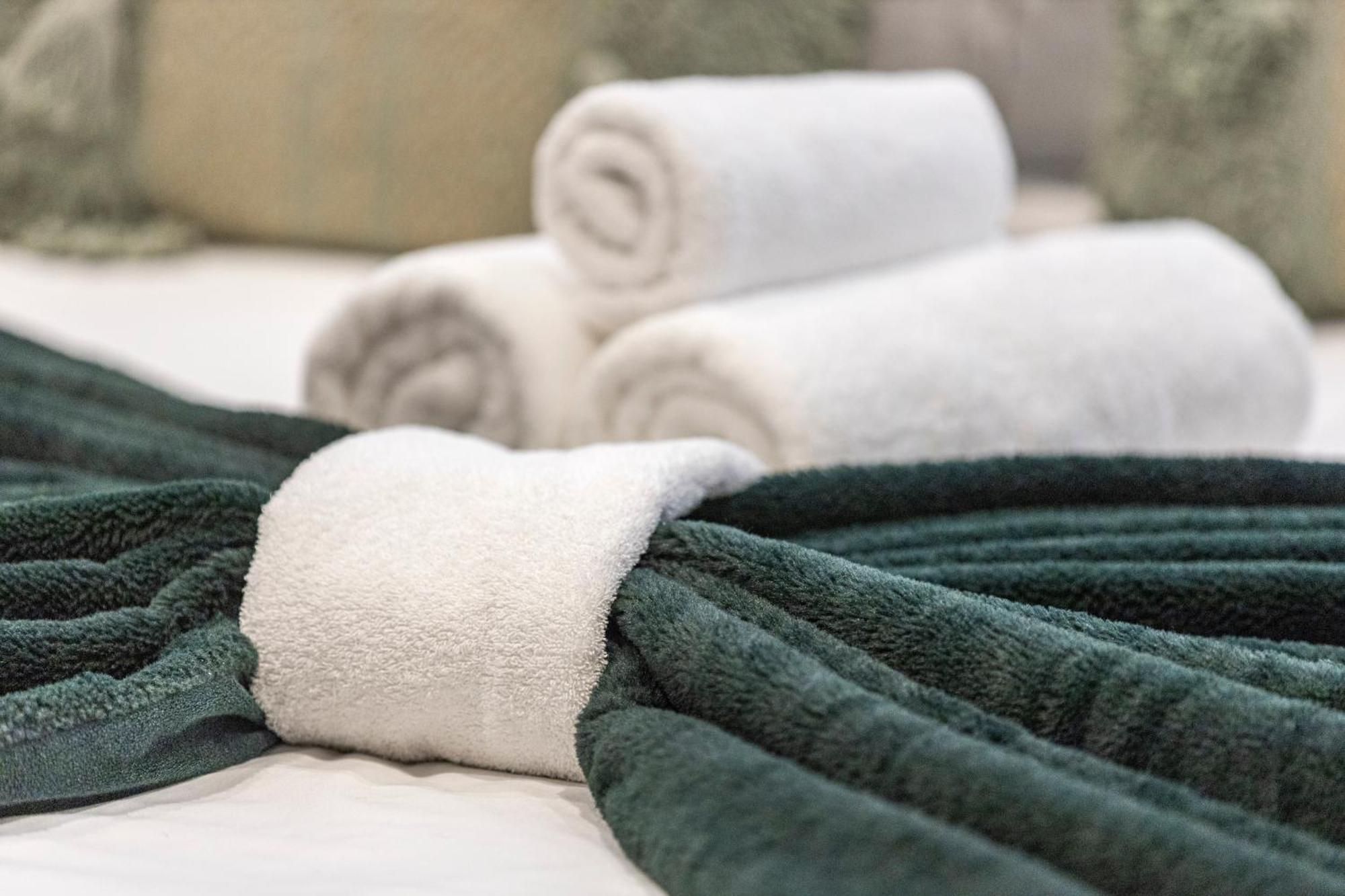 Spacious Luxury Apartment King Bed - Central Location Londen Buitenkant foto